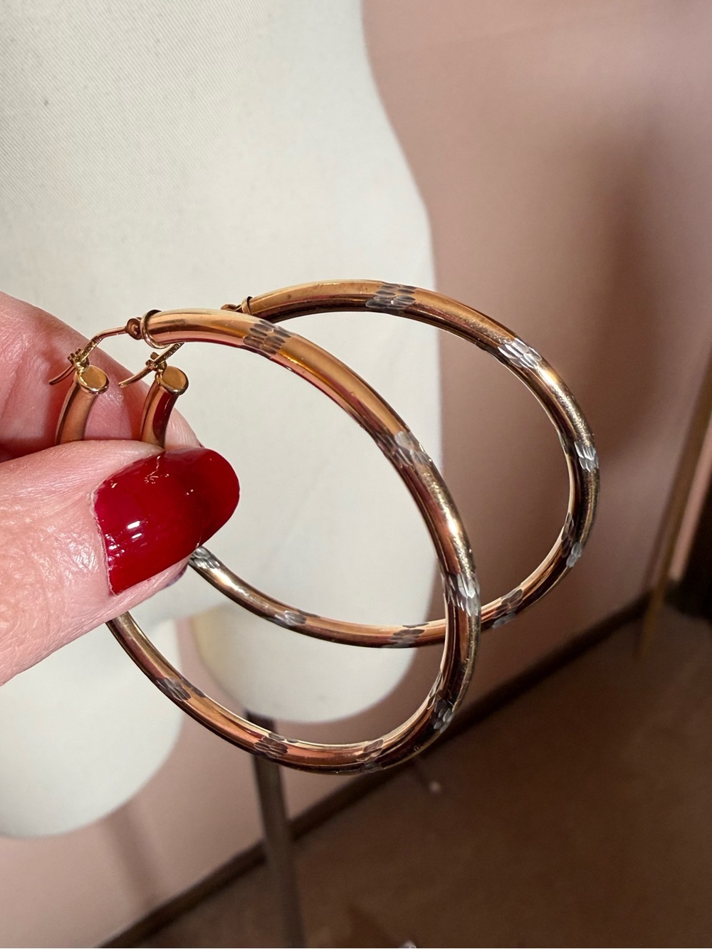 Vintage gold fill Sterling silver minimalist diamond cut etched 2in hoop earring